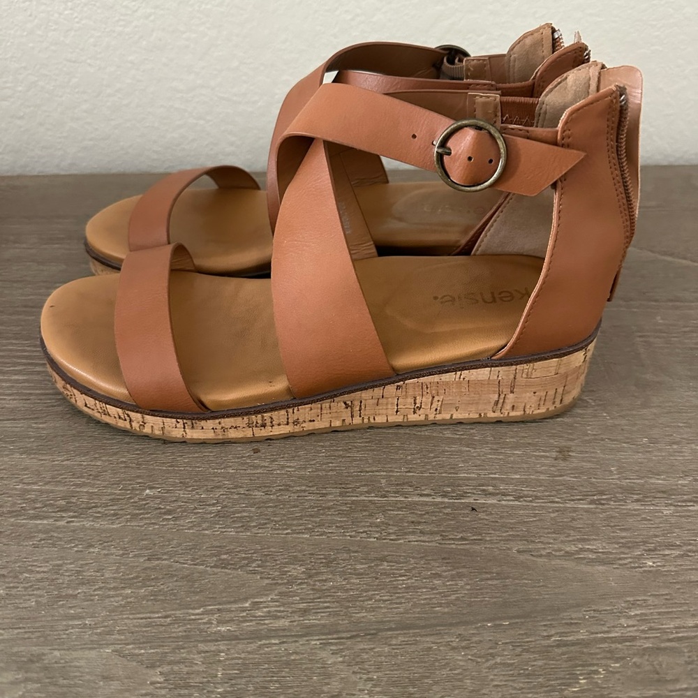 Kensie Brown Sandals with Cork Platform